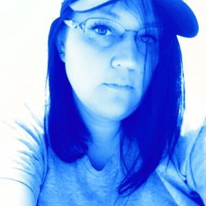 Meet your Posher, Alicia